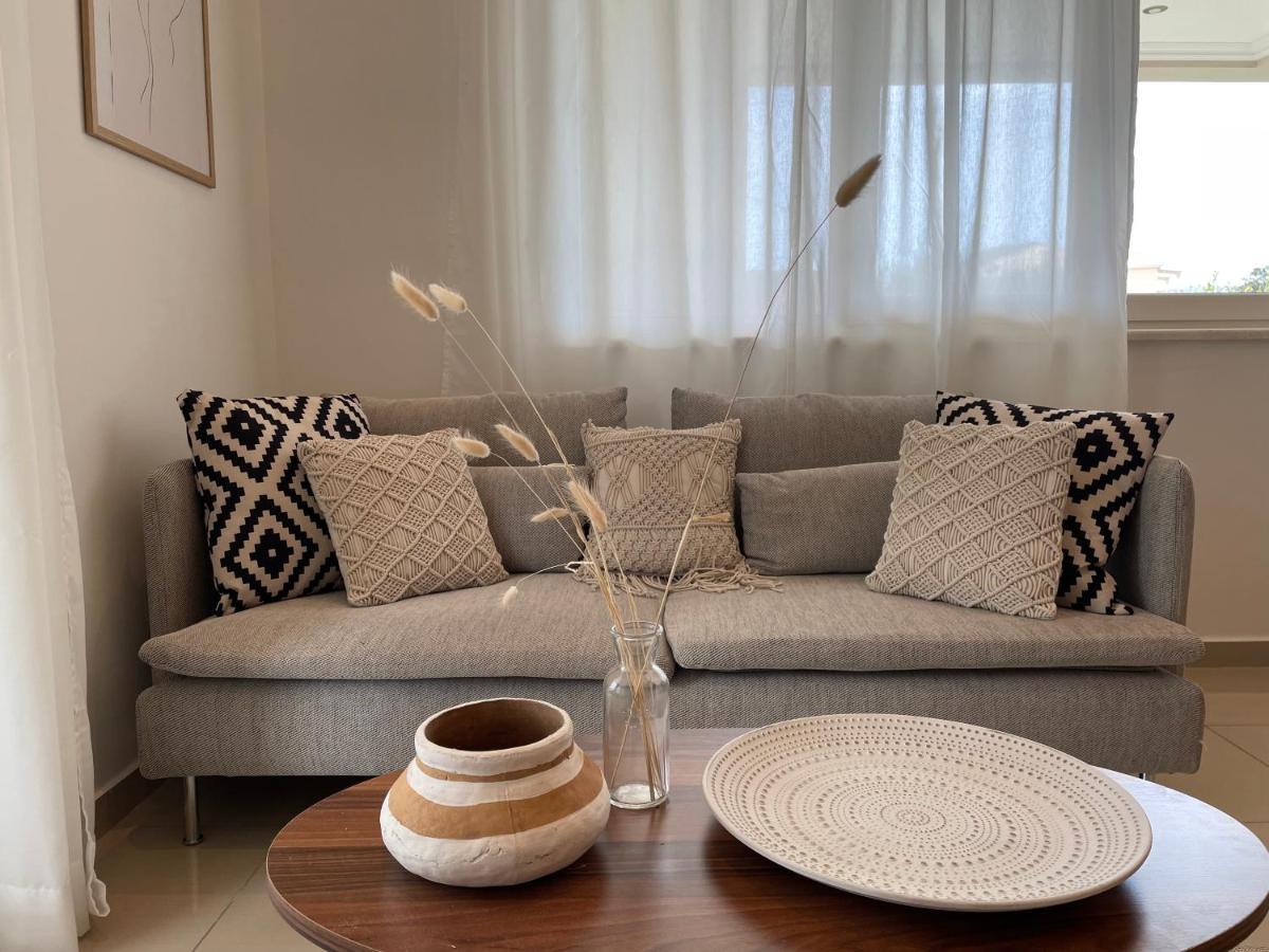 Kl Suites Lefkada - Feel At Home New Boho Apartment 400M From Beach Nidri Town Center ภายนอก รูปภาพ